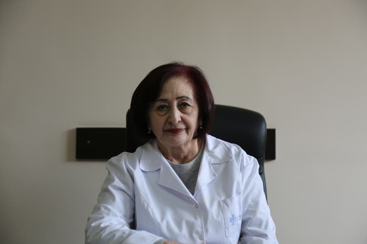 Բելա Թադևոսյան